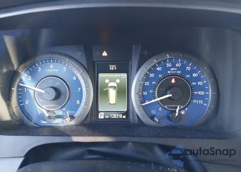 2015 Toyota Sienna Limited Premium 7 Passenger z USA, uszkodzony, nr VIN 5TDDK3DC7FS116044